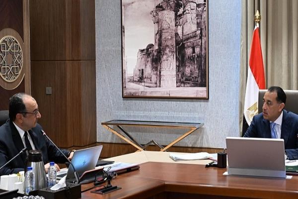 860 مليون دولار قيمة صادرات شركات قطاع الأعمال بنهاية الربع الثالث