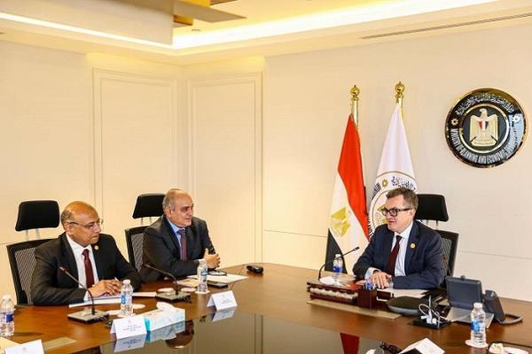 التخطيط: نهدف لربط الموارد المالية بالبرامج والأهداف التنموية بمؤشرات قابلة للقياس