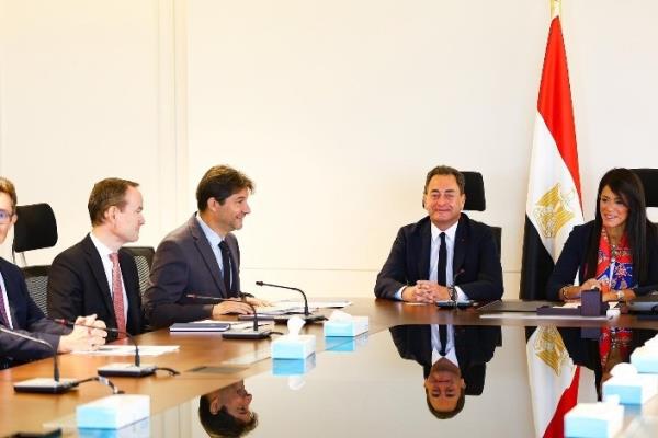 وزيرة التخطيط تناقش مع السفير الفرنسي آليات تنفيذ اتفاق الشراكة الاقتصادية