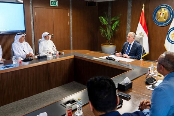 إينوك الإماراتية تضع برنامجا تنفيذيا لتعزيز استثماراتها في مصر