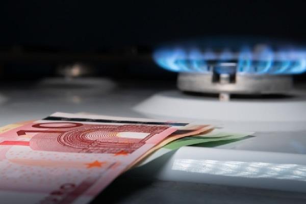 أسعار الغاز في أوروبا تقفز 50% بعد وقف إنتاج قطر
