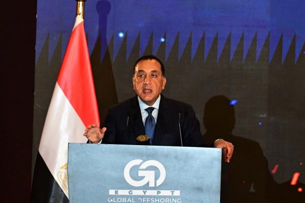 تحويلات الأرباح أو تدفقات النقد الأجنبي للخارج لا تخضع للقيود لضمان الحرية والمرونة للمستثمر