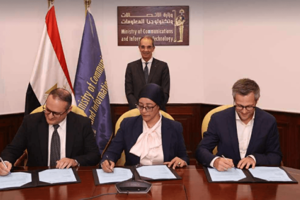 معهد تكنولوجيا المعلومات يوقع مذكرة تفاهم لتوفير فرص عمل في مجال تكنولوجيا ServiceNow
