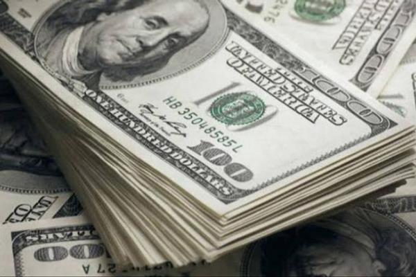 مصر: تراجع سعر الدولار مع توقعات تعافي الجنيه مجددا