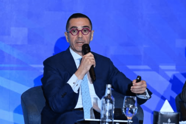 الخطيب: حصر شامل لكافة الرسوم والأعباء المالية غير الضريبية على المستثمرين