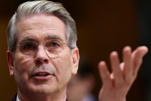 وزير الخزانة الأميركي أكد أن تخفيف العقوبات "إجراء قصير المدى"