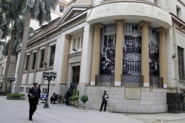 مصر تخطط لقيد 20 شركة حكومية في البورصة تمهيدا لطرحها
