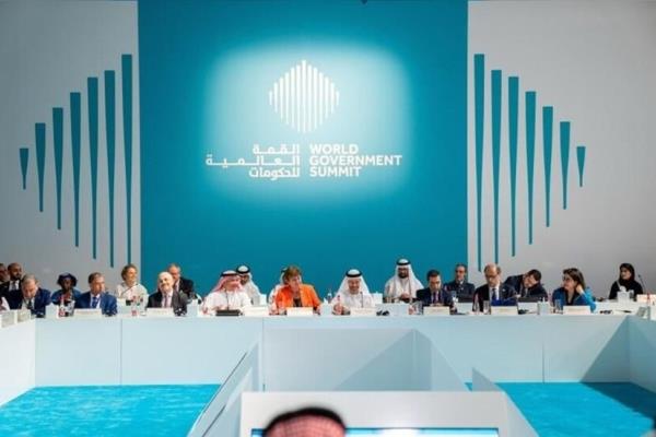 "عمر أطول".. تقرير معرفي مهم في سبع نقاط من القمة العالمية للحكومات