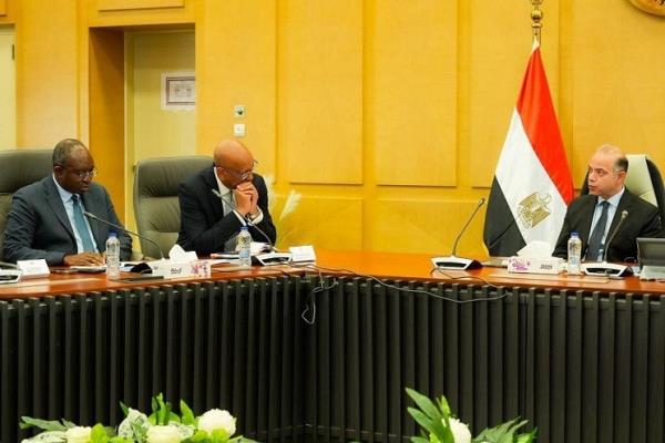وزير الاستثمار يناقش مع مؤسسة التمويل الدولية تطوير بيئة الأعمال والتحول الرقمي