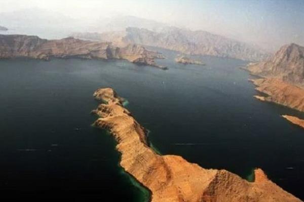 الرابحون والخاسرون من أزمة مضيق هرمز في الأسواق العالمية