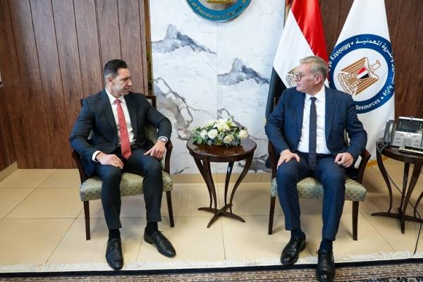 وزير البترول يبحث مع شركة هاربر إنرجي تطورات زيادة إنتاج الغاز