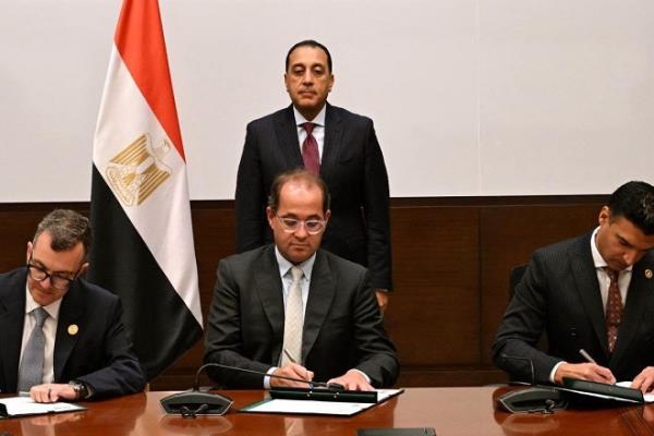 تسوية مديونية "المشروعات الصناعية" ببنك الاستثمار القومي بقيمة 102 مليار جنيها اقتصادبنوك