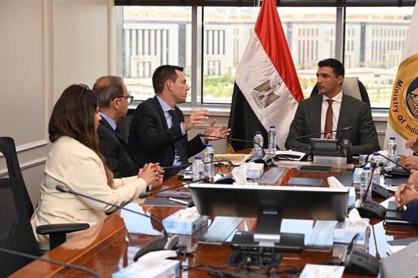 شنايدر إليكتريك تستهدف رفع نسبة المكون المحلي في منتجاتها إلى 85%