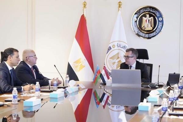 وزير التخطيط يبحث وسفير أذربيجان صياغة الشراكة التنموية الجديدة وتوسيع الاستثمارات