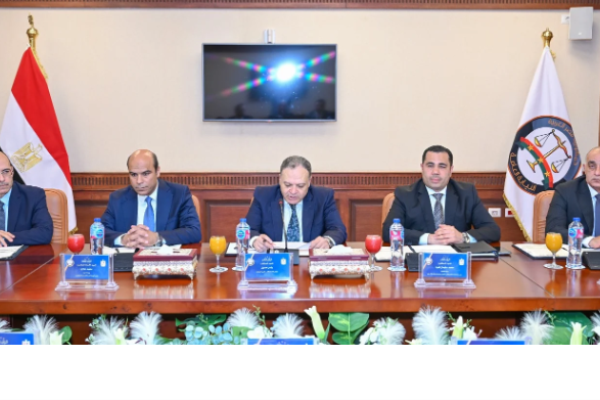 تعاون المالية والنيابة العامة وبنكي مصر والأهلي بسرعة التصرف للمركبات المصادرة