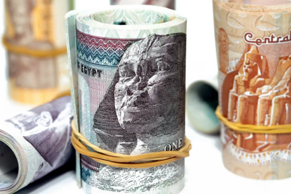 الأجانب يضخون مليارات الجنيهات في أذون الخزانة المصرية رغم تصاعد التوترات
