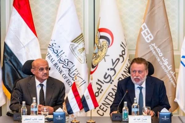 محافظ البنك المركزي يبحث ونظيره اليمني التعاون بالسياسات النقدية والرقابية