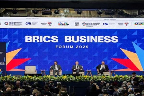 قمة "بريكس" المالية.. في الذكرى العاشرة لتأسيسه اجتماع بنك التنمية الجديد بالبرازيل