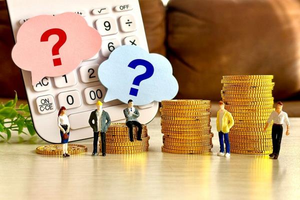 تصاعد الخلاف بين المليارديرات حول ضرائب الثروة في أميركا