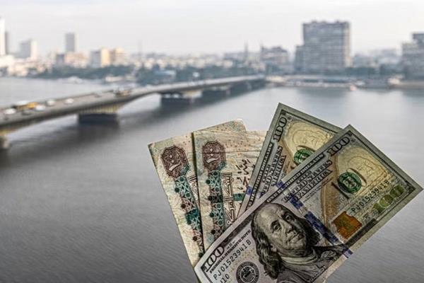 المالية : مصر تعتزم طرح سندات دولية بـ4 مليارات دولار  بالعام المقبل