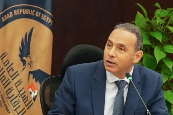 إصدار النموذج الاسترشادي لعقود شركات السمسرة مع العملاء المقترضين