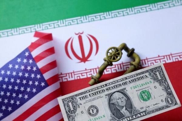 أميركا تدرس رفع العقوبات عن الشركات الصينية التي تشتري النفط الإيراني