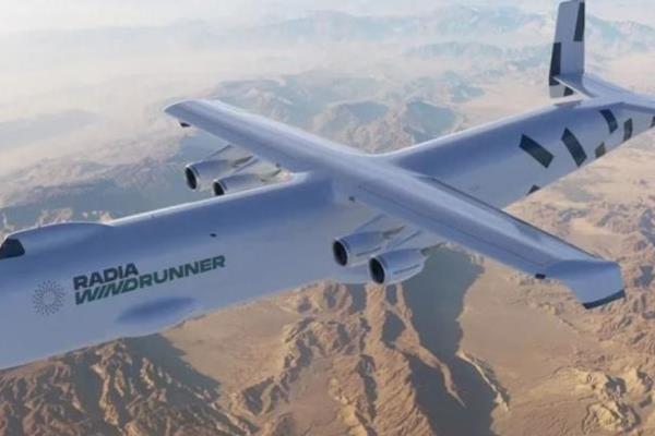 الطائرة العملاقة "ويندرانر".. سعة شحن تعادل 12 مرة قدرة بوينغ 747