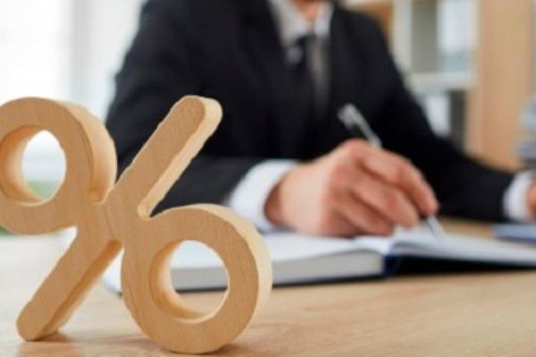 الأموال الساخنة.. استفادة  مصر من خفض الفائدة الأمريكية