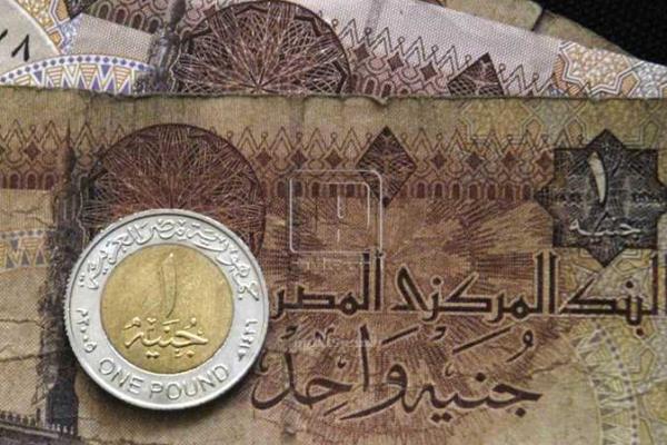 "وول ستريت جورنال": إقبال كبير من المستثمرين على الجنيه المصرى