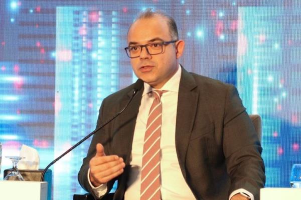 محمد فريد: نبحث دوما عن فرص لدعم نمو وتطوير الخدمات المالية غير المصرفية